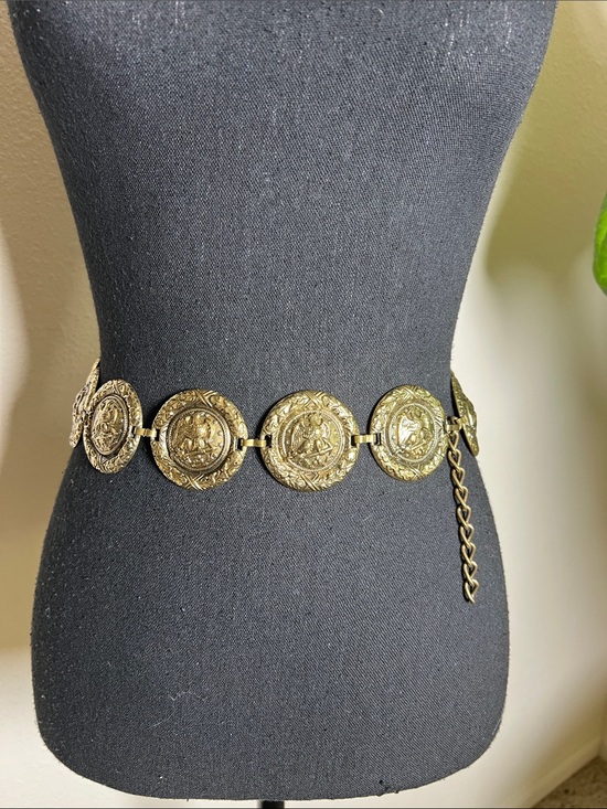 ESCADA Women’s Bronze American Eagle Anchor Stars Design Vintage Concho Belt main image 12